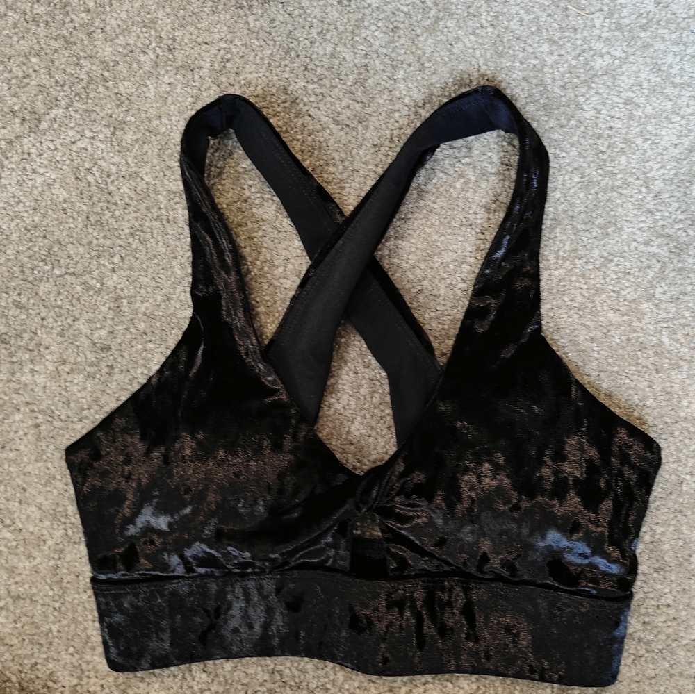 **3/$40** BUNDLE & & SAVE!!!   Velvet sports bra